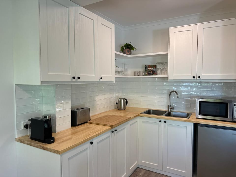 Coffee/tea facilities, Kitchen or kitchenette, minibar, toaster