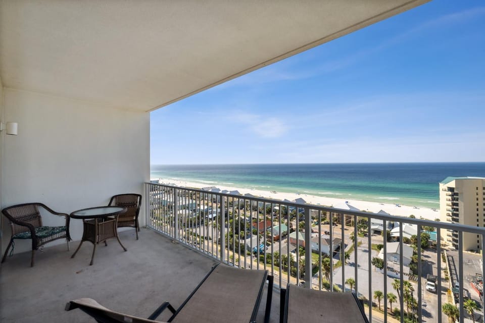 Laketown Wharf #1404 by Nautical Properties House in Panama City Beach