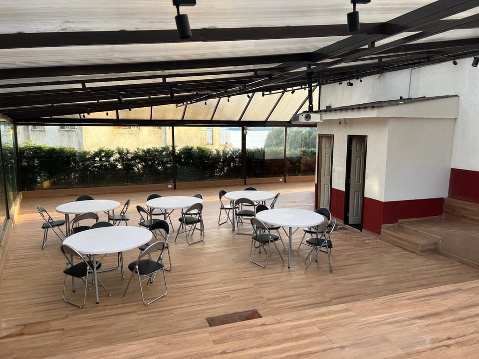 Banquet/Function facilities, Meeting/conference room