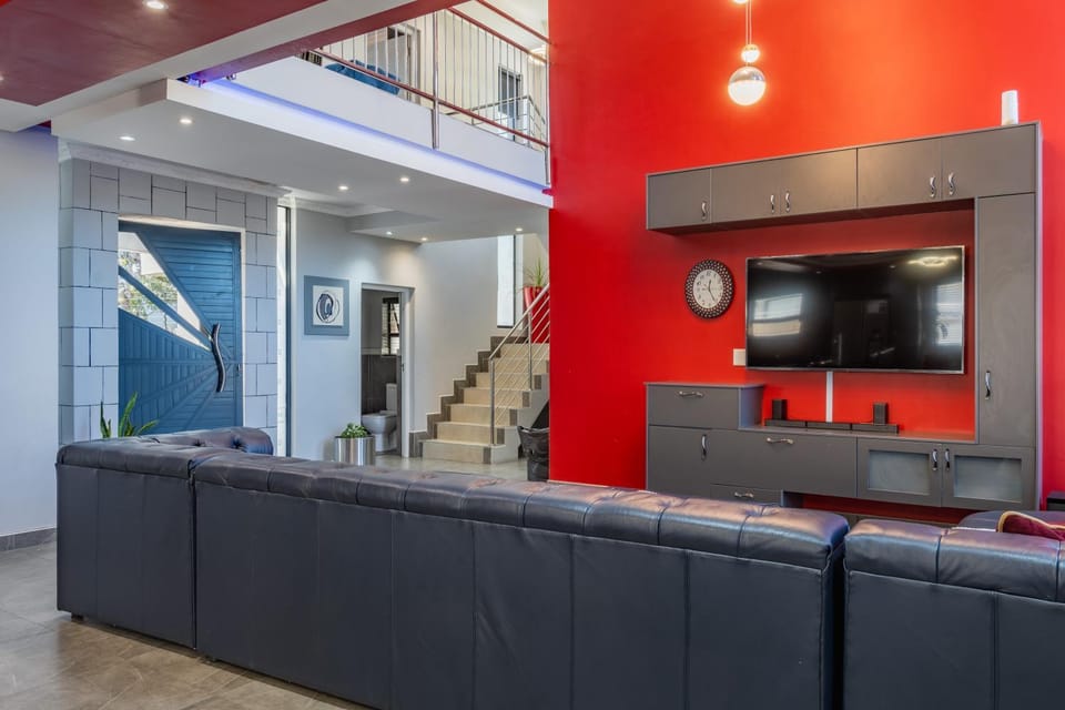 Enclaves Villa Villa in Cape Town