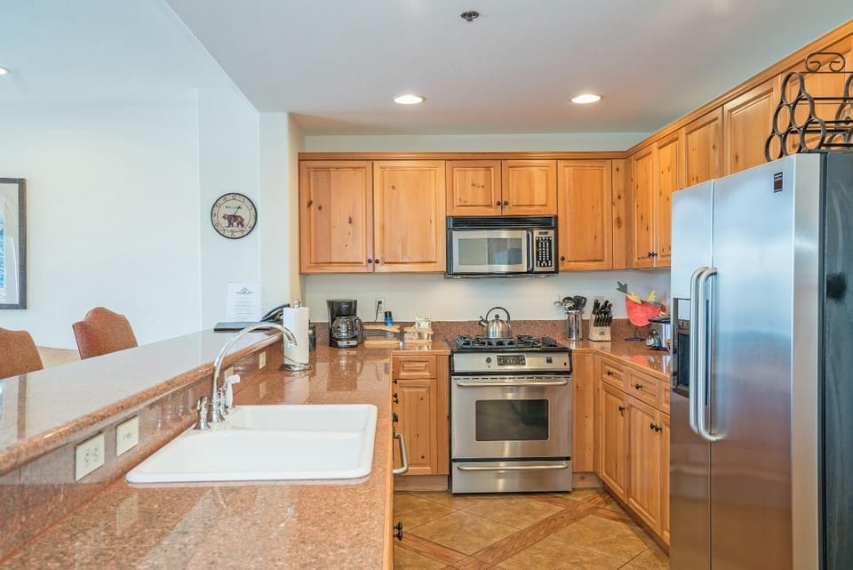 Bear Creek Lodge 212AB Apartment in Mountain Village