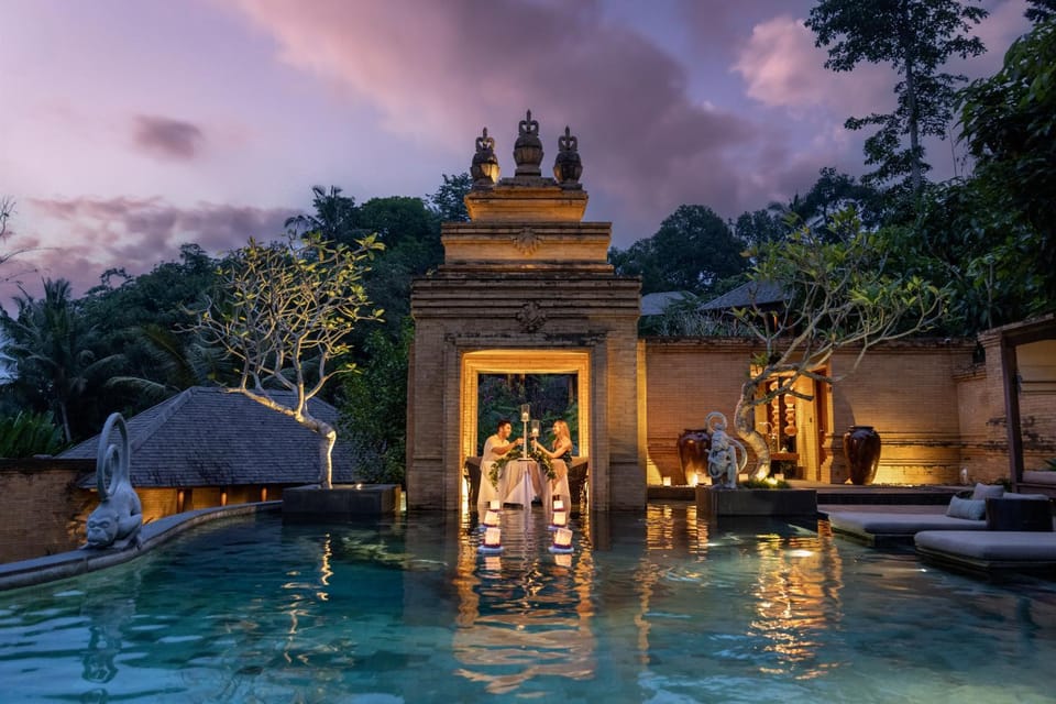 Night, Swimming pool, Dinner