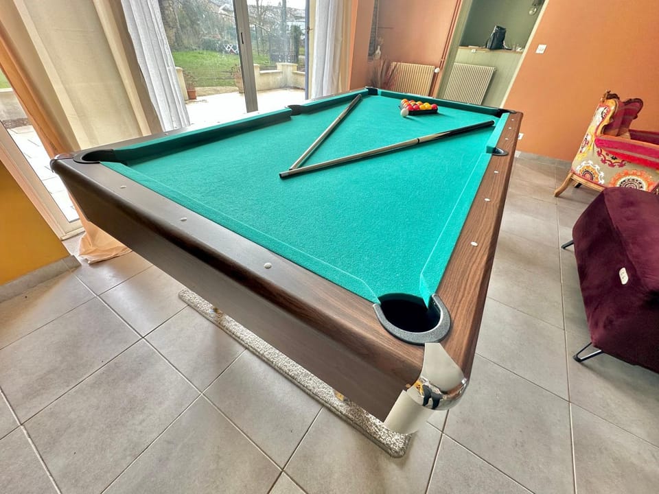 Billiard