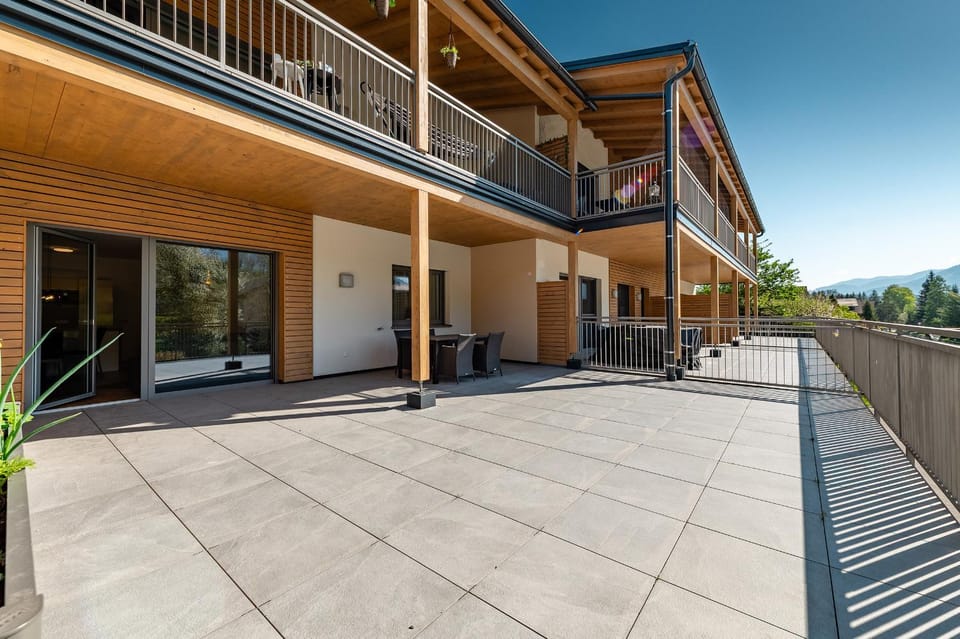Property building, View (from property/room), Balcony/Terrace