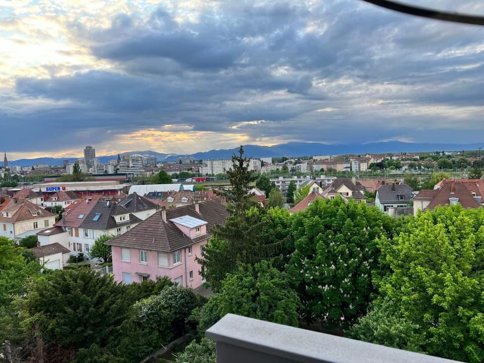 Day, Natural landscape, Bird's eye view, City view, Mountain view