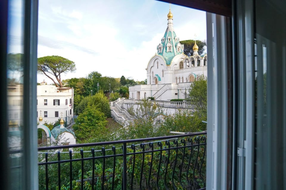 Balcony/Terrace, Landmark view
