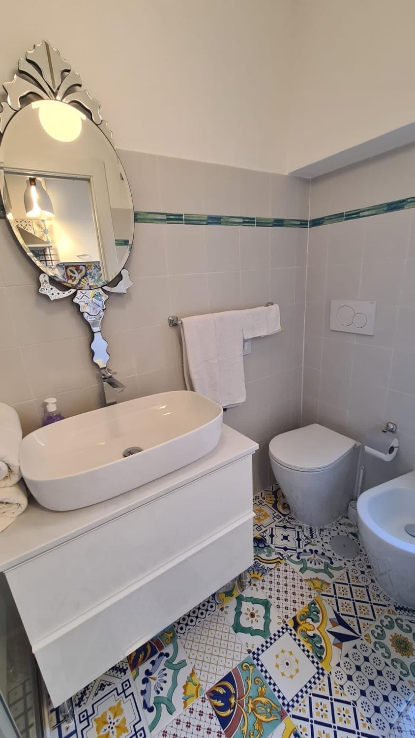 Toilet, Bathroom, bidet