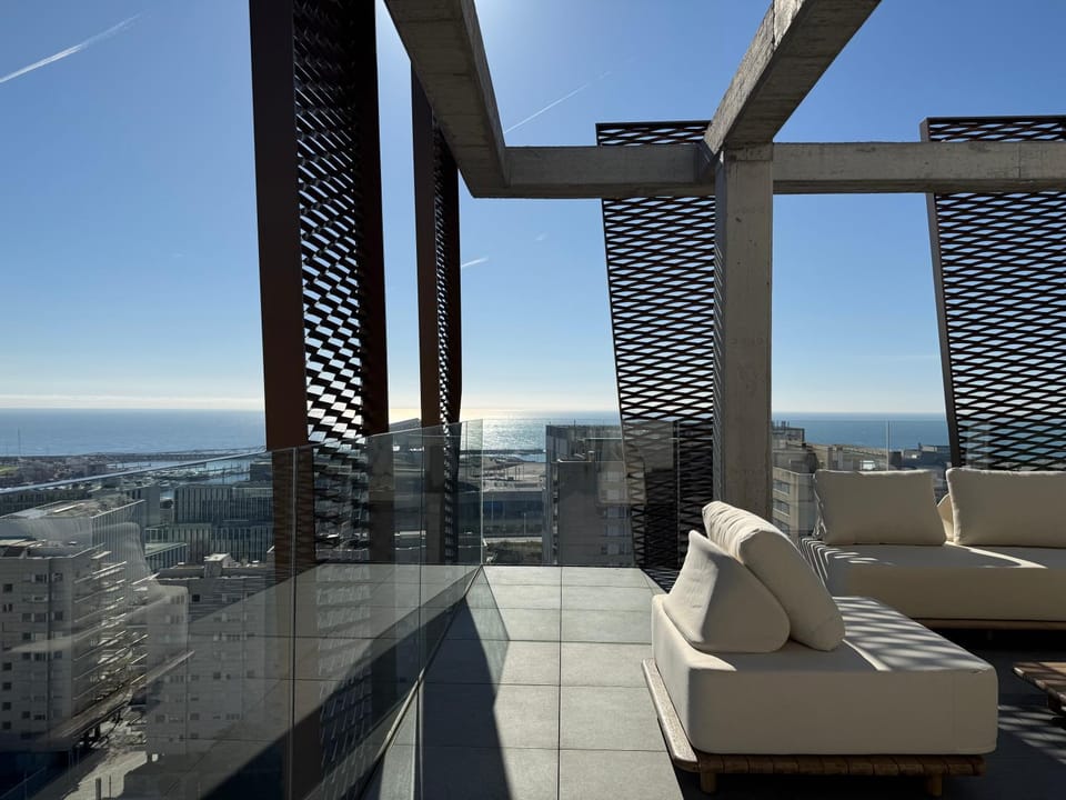 View (from property/room), Balcony/Terrace, Seating area