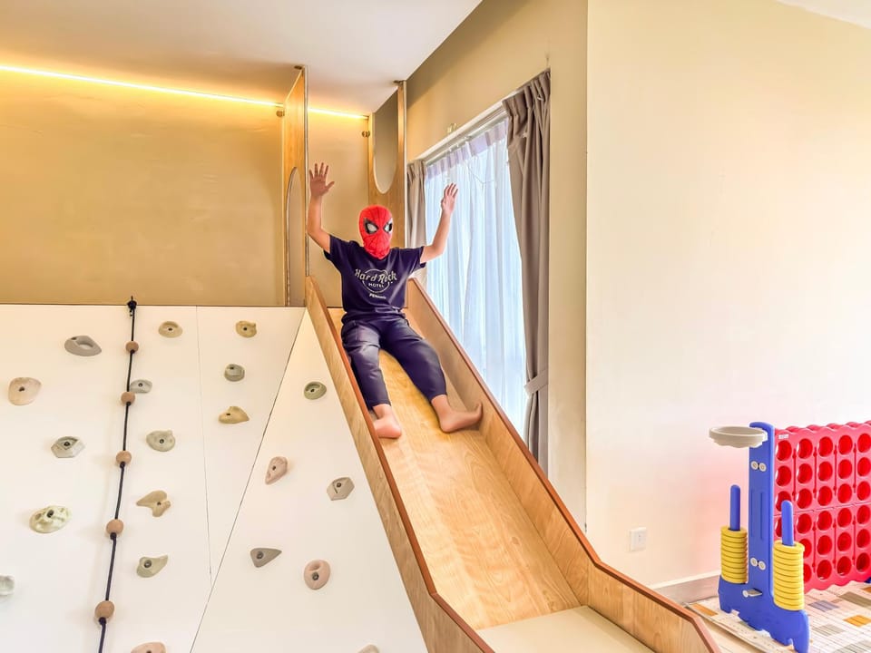 Kids's club, children, young children