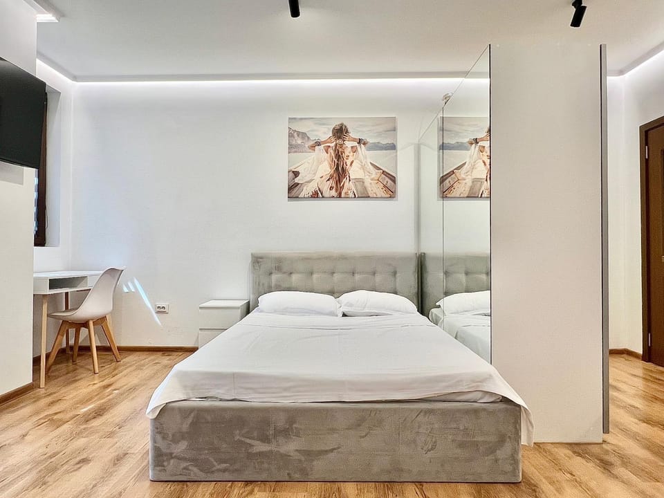 Light Studio Apartment in Varna