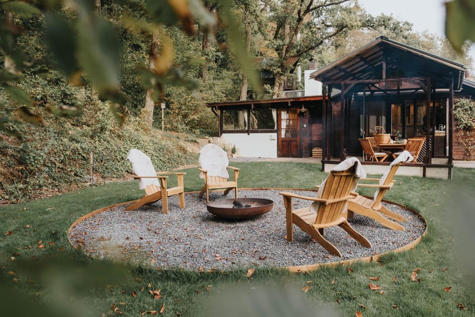 Patio, BBQ facilities