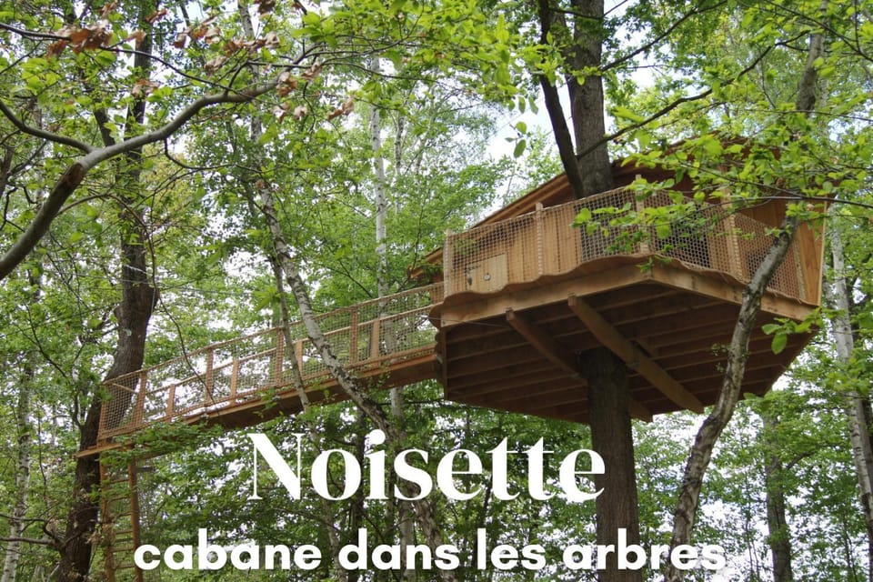 Les Cabanes de Fontfroide Campground/ 
RV Resort in Auvergne-Rhône-Alpes