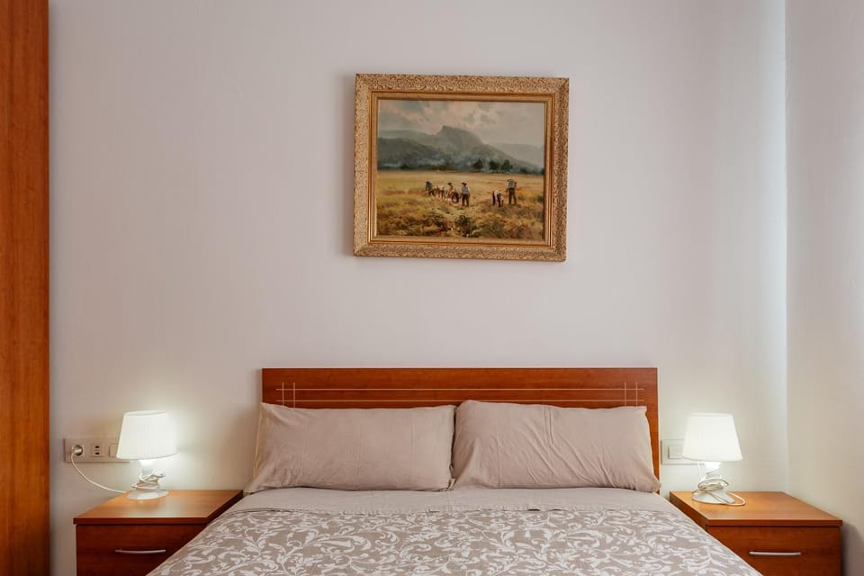 Living room, Bedroom