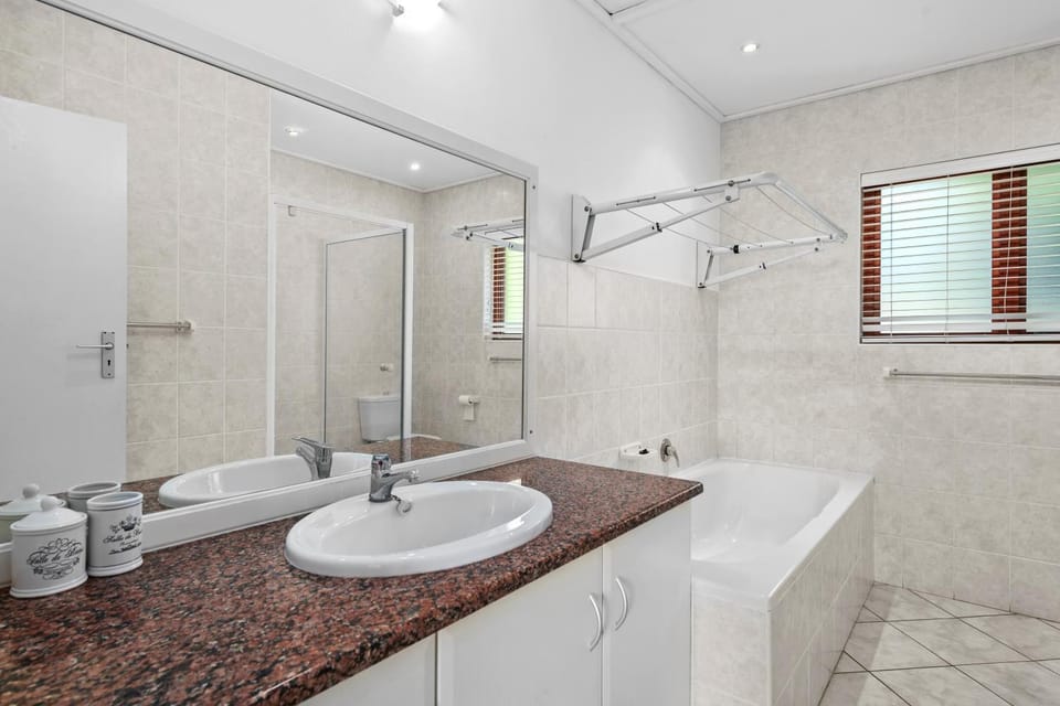 Bathroom, Bath