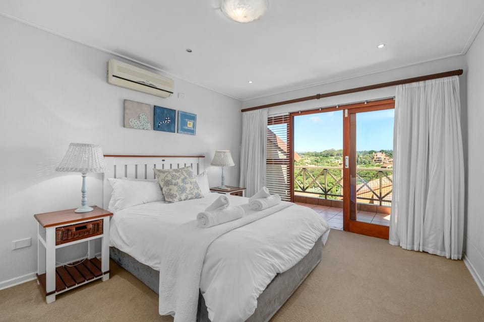 Bed, Balcony/Terrace, Bedroom, air conditioner
