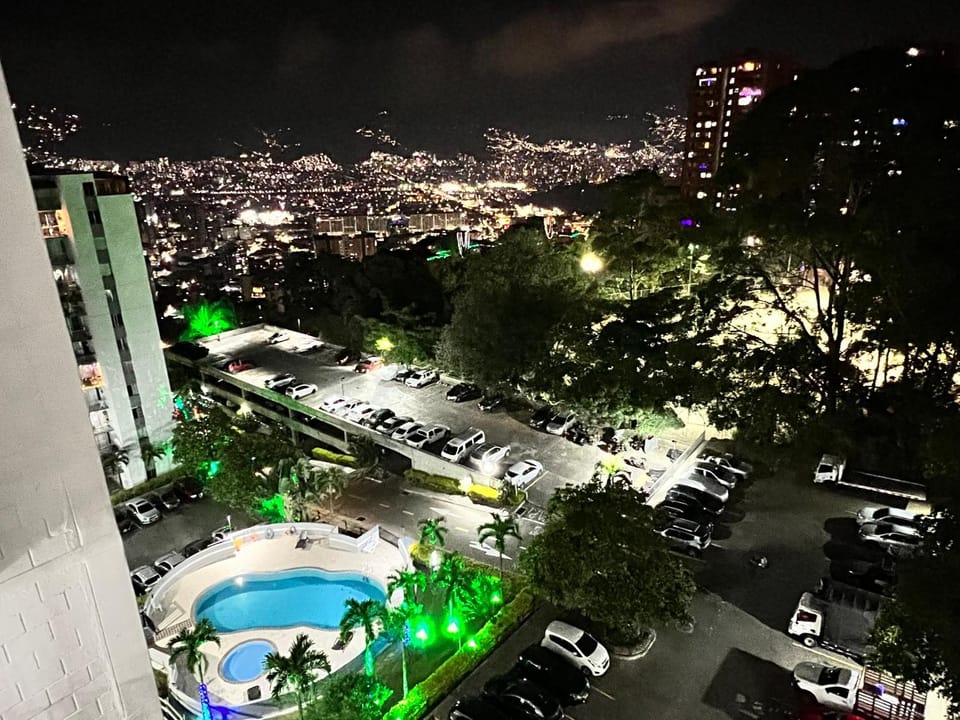 Medellin TRIP CITY parque lleras poblado palmas Apartment in Medellin