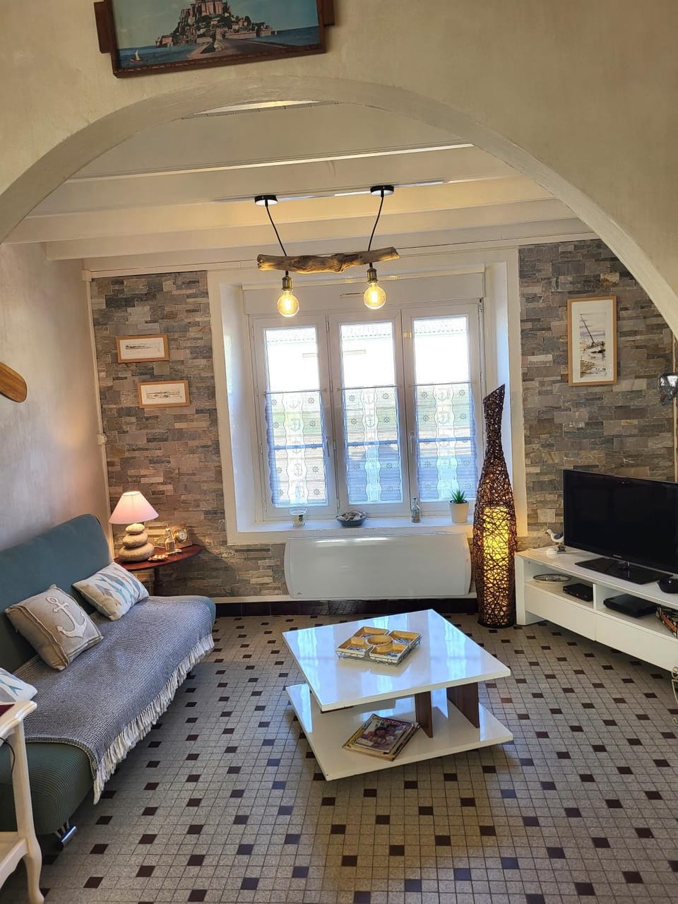 Property building, Living room