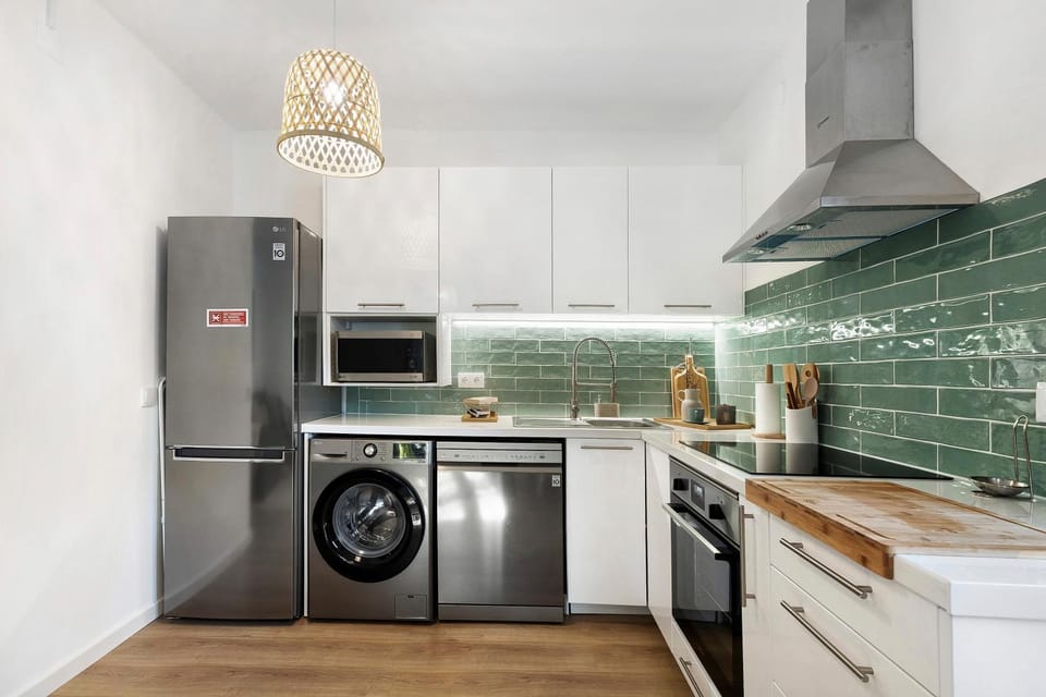 Kitchen or kitchenette, Living room