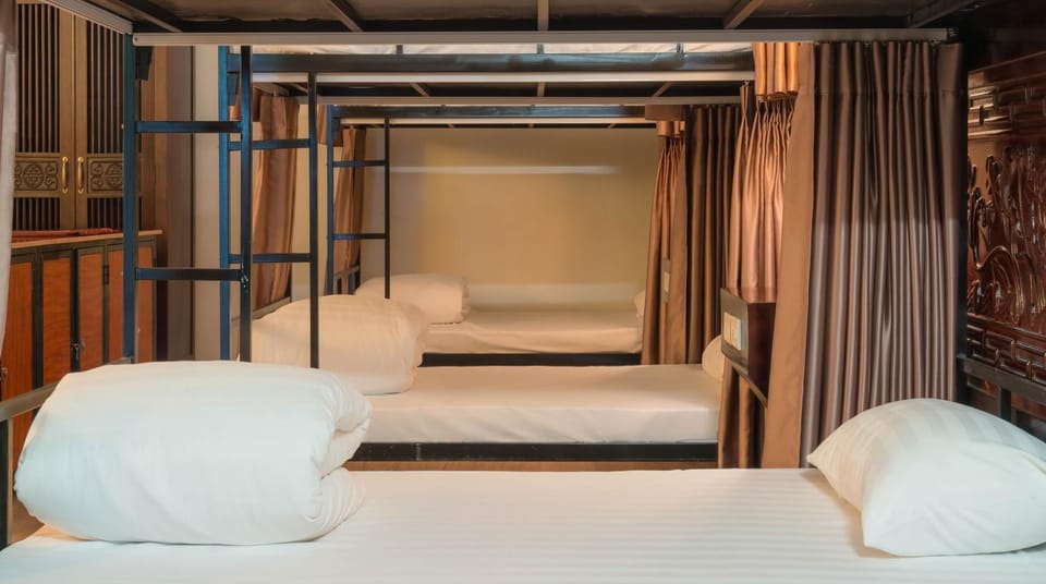 bunk bed