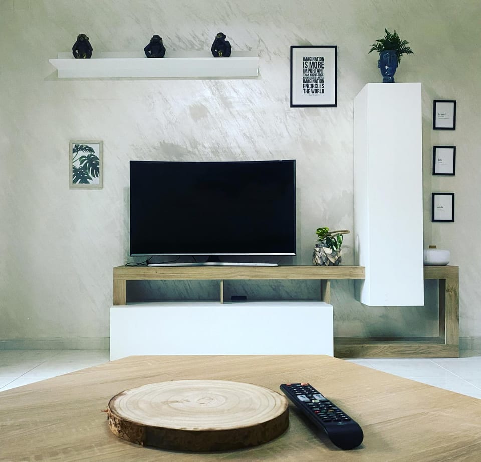 Communal lounge/ TV room, TV and multimedia