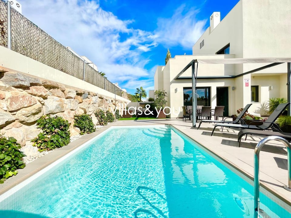 Villa Eivissa Ciudad Quesada by Villas&You Villa in Vega Baja del Segura