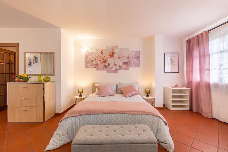 Living room, Bedroom