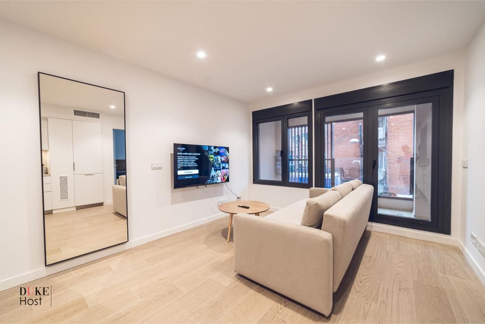 Castilla Luxury 1C Apartment Apartment in Madrid