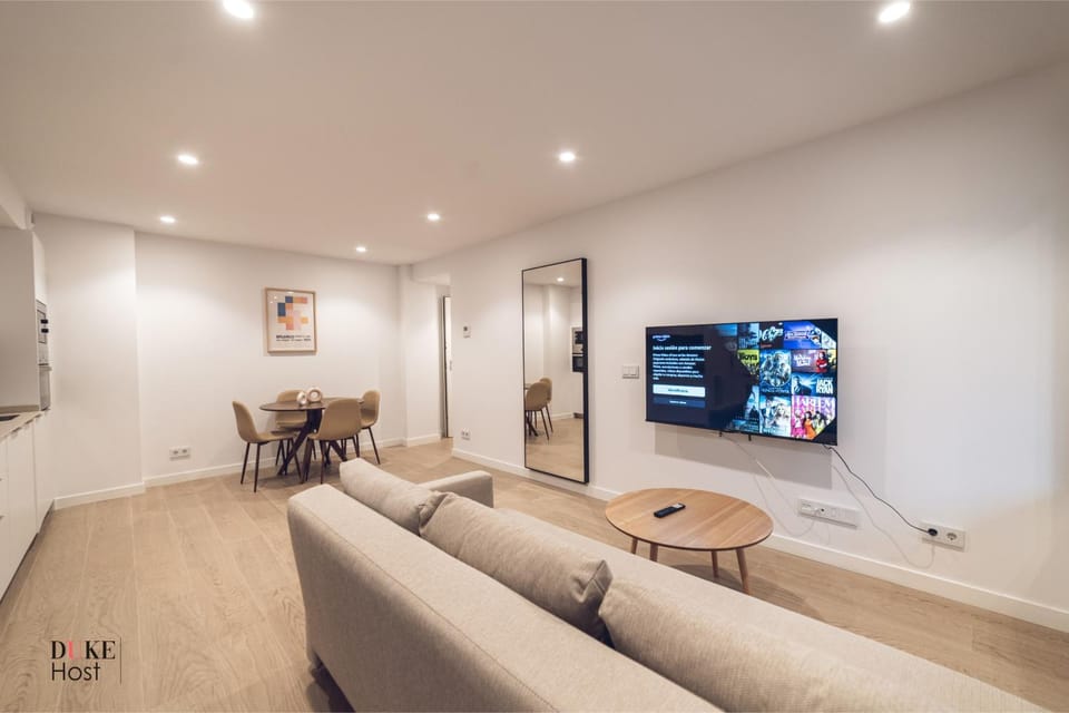 Castilla Luxury 1C Apartment Apartment in Madrid
