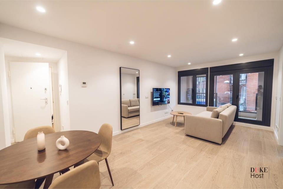 Castilla Luxury 1C Apartment Apartment in Madrid