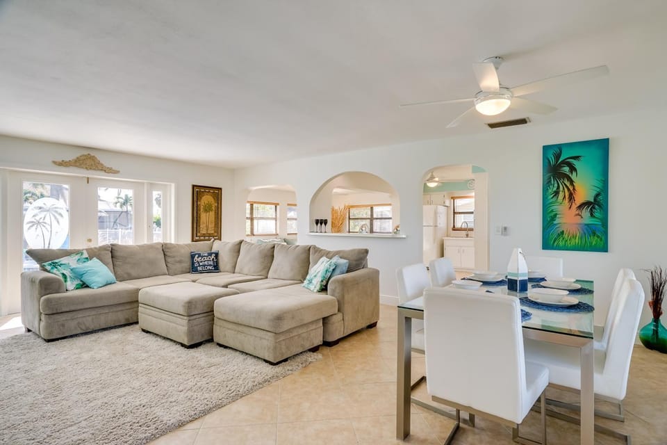 Dock, Grill & Pool: Waterfront Cape Coral Home! House in Cape Coral