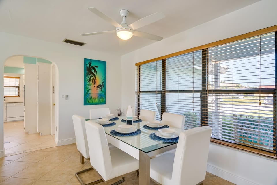 Dock, Grill & Pool: Waterfront Cape Coral Home! House in Cape Coral