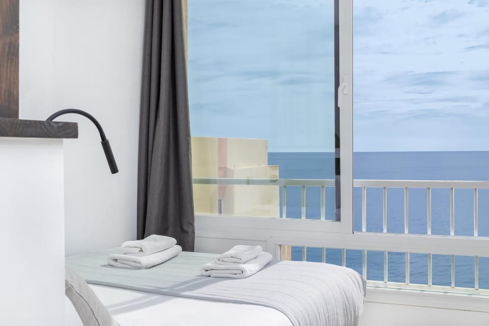 Sea view, Sea view