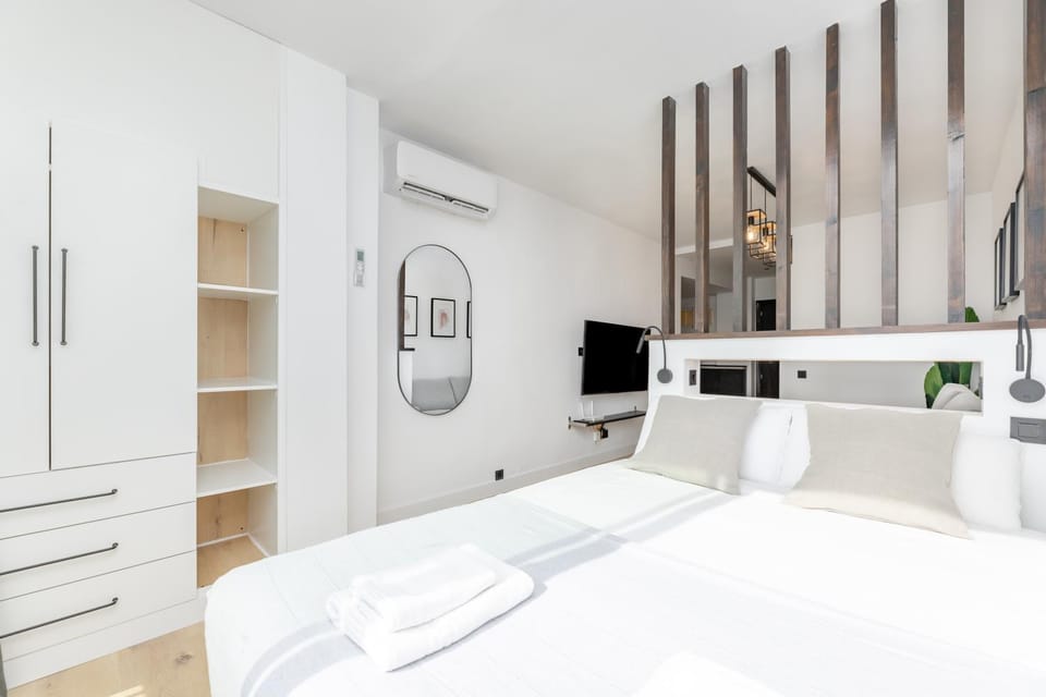 Beachfront PH Studio with amazing views RDR357 Apartment in Marbella