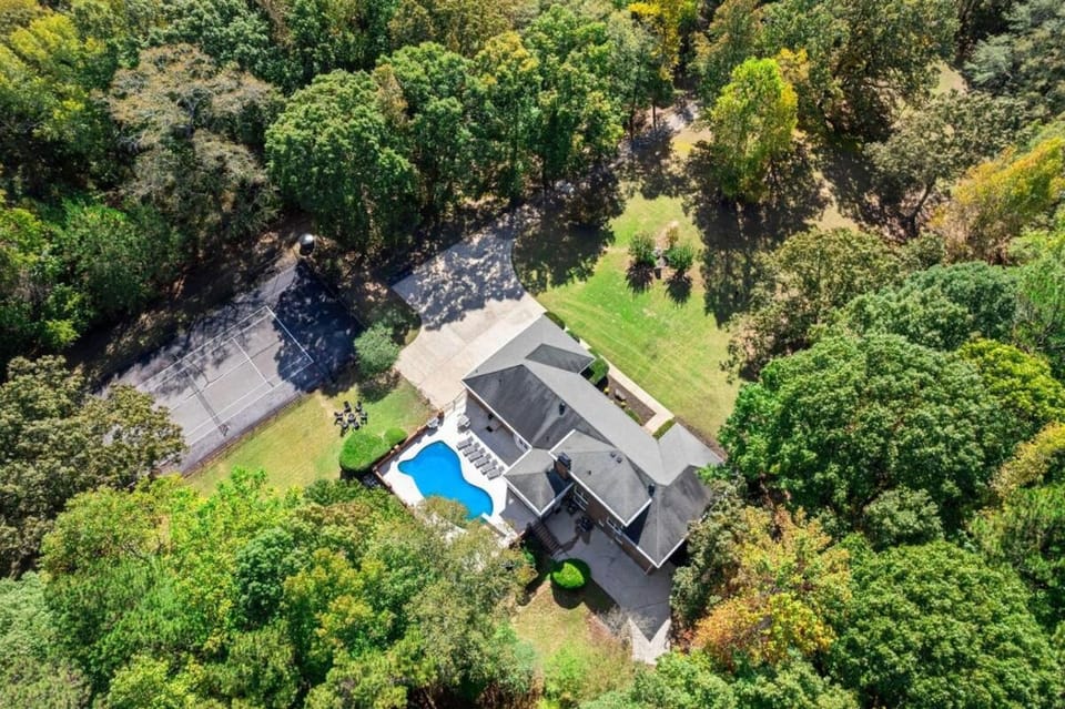 Grand Retreat - Luxury Vacation for Large Groups House in Georgia