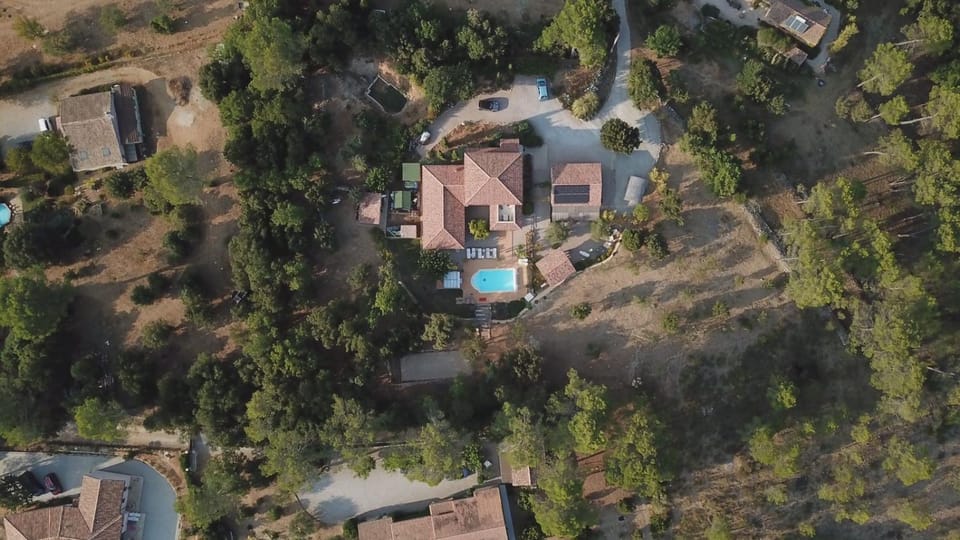 Neighbourhood, Natural landscape, Bird's eye view, Pool view, Swimming pool