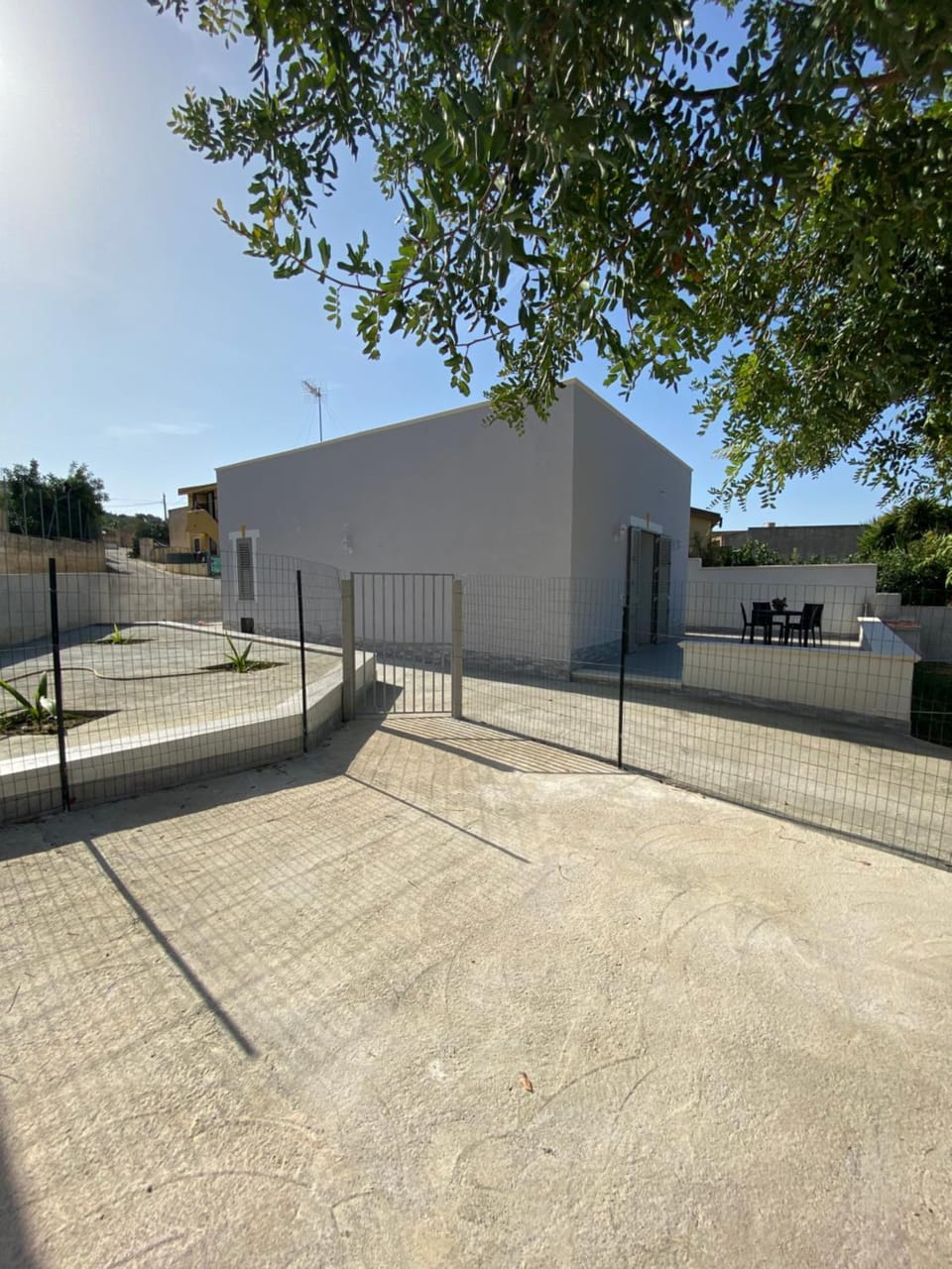 Property building, Parking