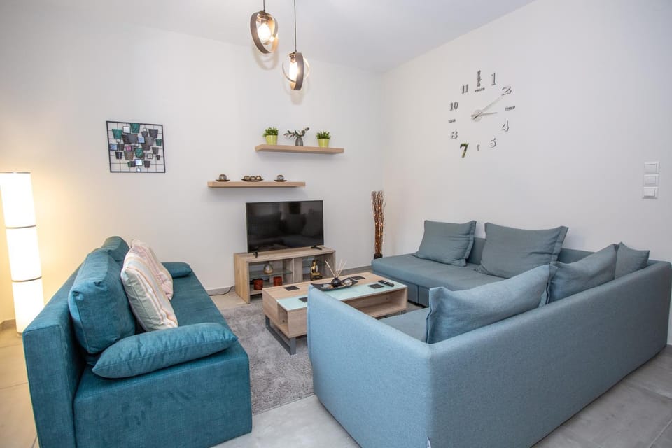 Modern Lake View Apartment Apartment in Ioannina