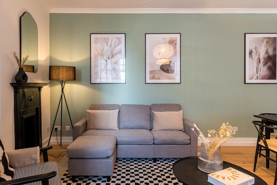 New 3bed with Air Con In Chelsea Apartment in City of Westminster