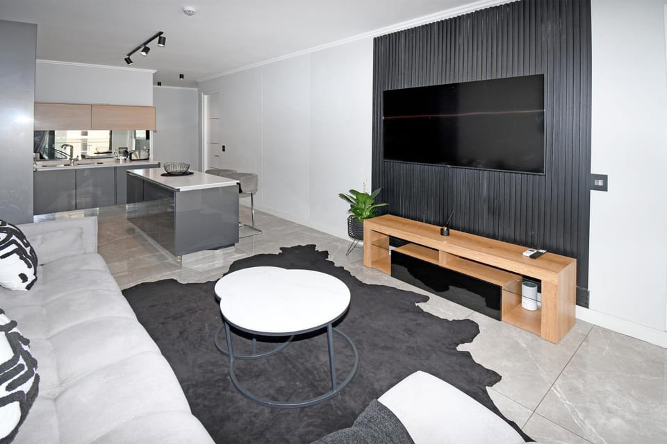 Thango Res Ellipse Waterfall. Apartment in Sandton