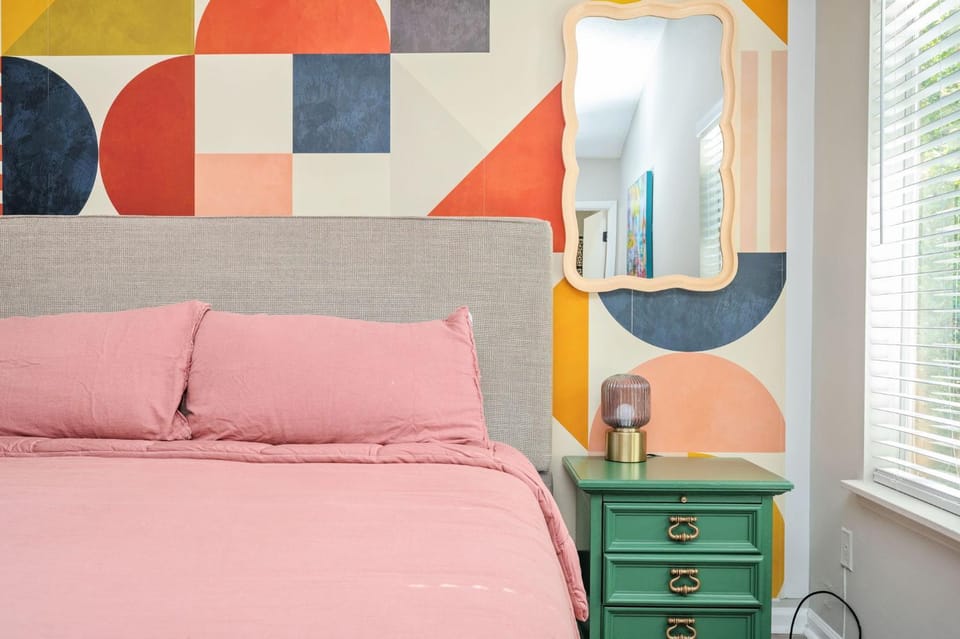 Bed, Photo of the whole room, Bedroom