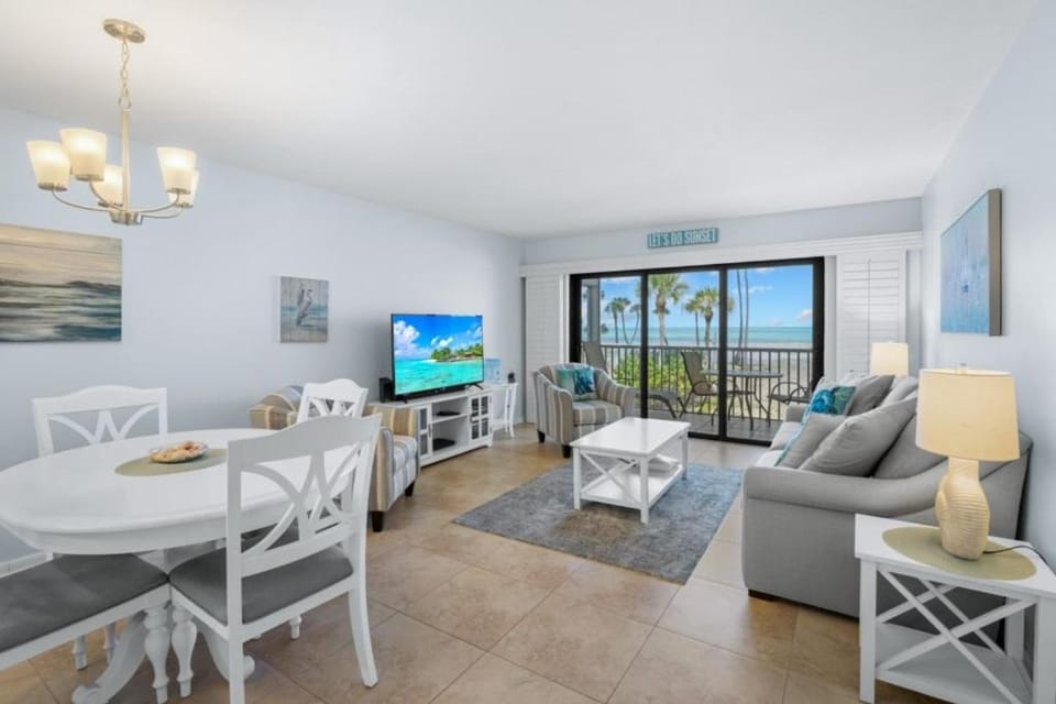 Beach Villa 2412 Apartment in Sanibel Island