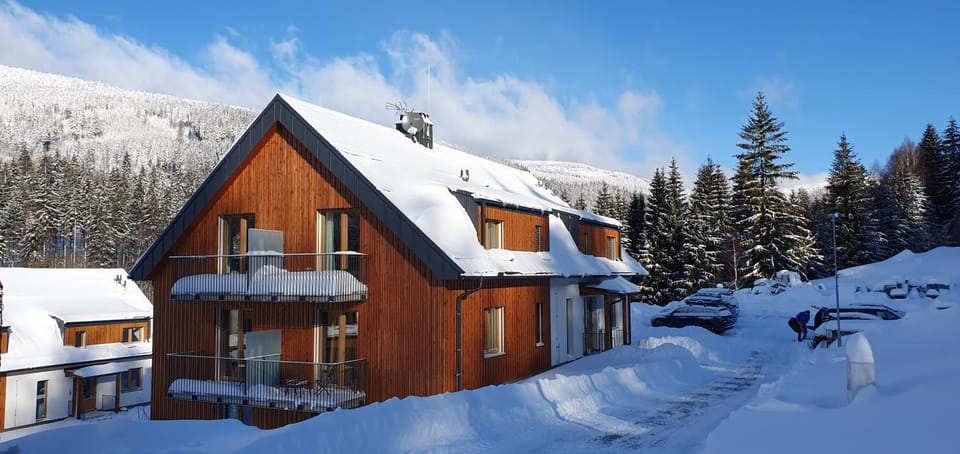 Property building, Winter