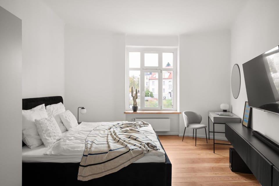 TV and multimedia, Bedroom