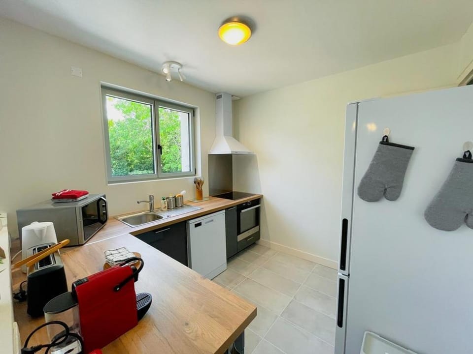 Gîte lumineux au cœur de Touraine, parking privé, Wi-Fi, 3 chambres - FR-1-381-539 House in Centre-Val de Loire