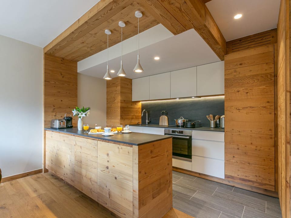 Appartement luxueux et lumineux avec balcon sud, 8 personnes, parking, WIFI - FR-1-694-337 Apartment in Val dIsere