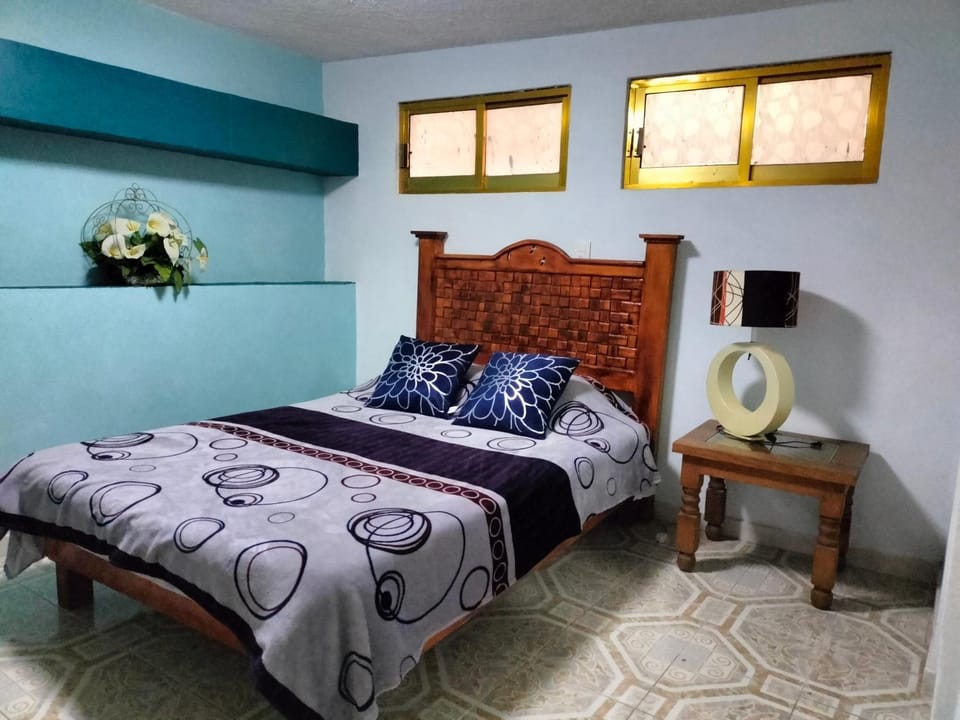 Departamento ESTRELLA 4 personas Casa san francisco Bed and Breakfast in State of Puebla