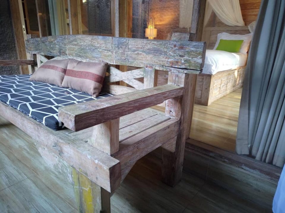 Tangkas wooden house Villa in Tampaksiring