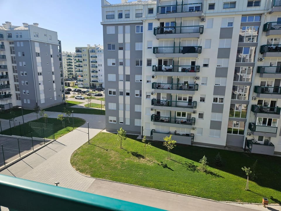 REA Apartment in Novi Sad