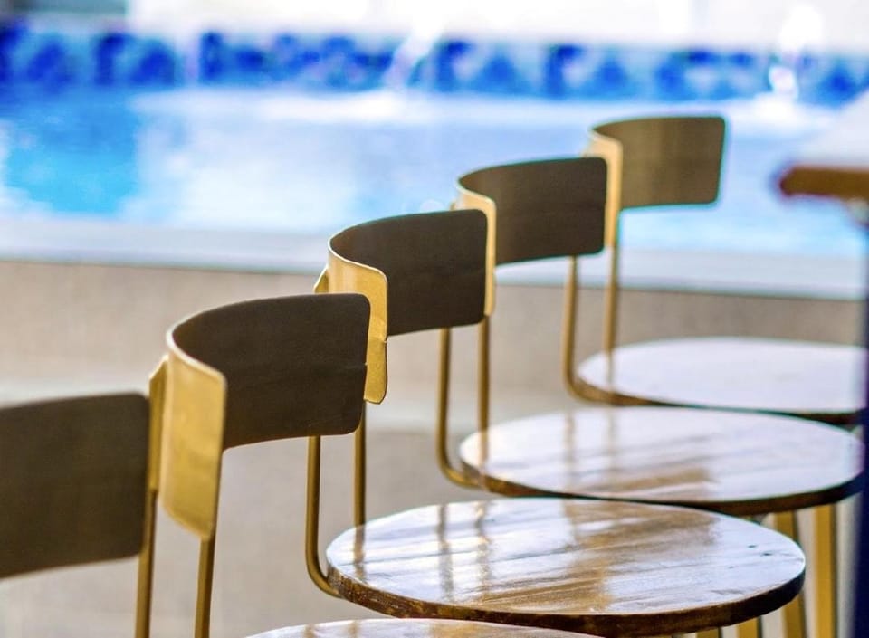 Seating area, Pool view, Swimming pool