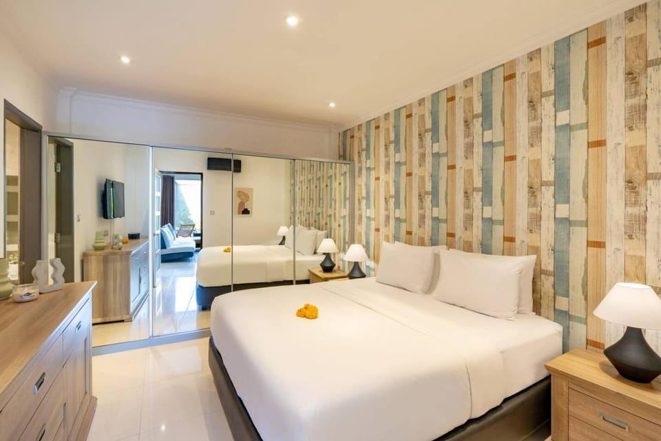 Central 3bd Modern Villa with Private Pool and Play Area Villa in North Kuta